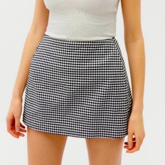 Urban Outfitters Dresses & Skirts - Urban Outfitters Womens Mini Skirt Size S Black White Gingham Plaid Preppy Y2K